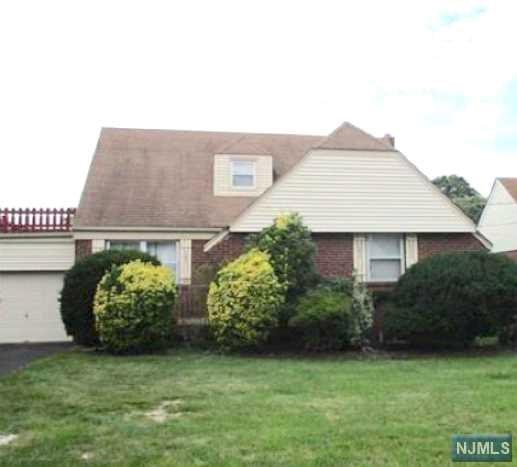 9-06 3rd Street - Photo 1