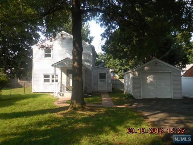 8 Hamilton Street - Photo 1