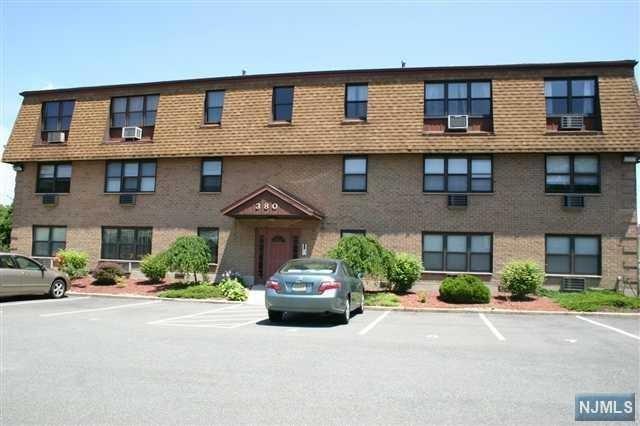 380 Front Street - Photo 1
