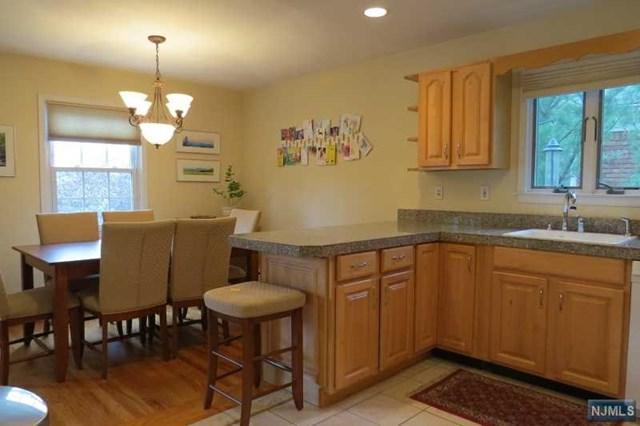 3 Oak Grove Road - Photo 1