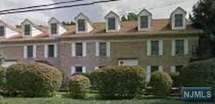 149A Maple Avenue - Photo 1