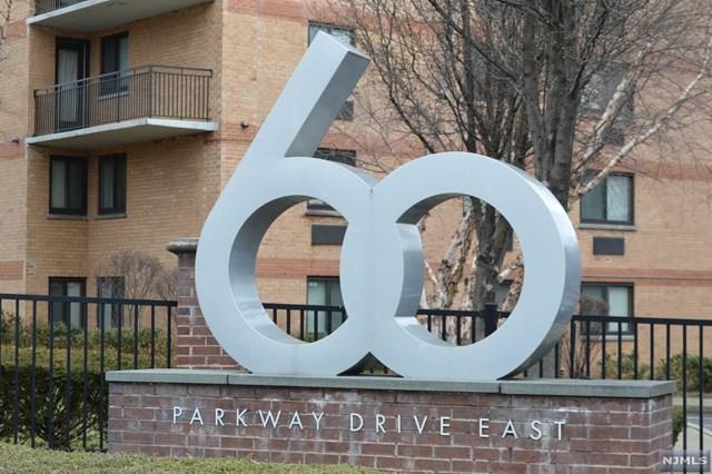 60 Parkway Dr East - Photo 1