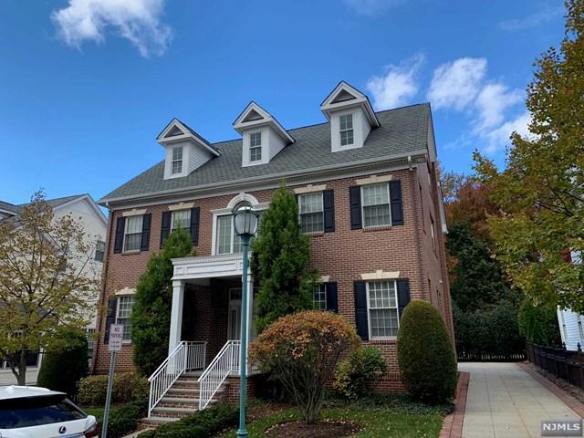 3 Carillon Circle - Photo 1
