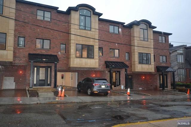 400 Elizabeth Street - Photo 1