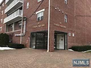 39 Union Street - Photo 1