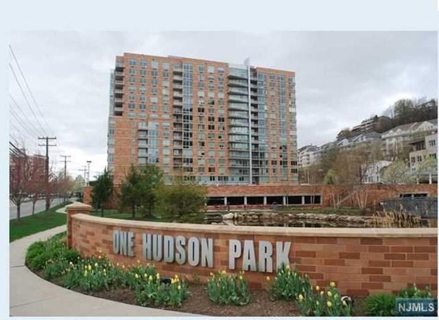 812 Hudson Park - Photo 1