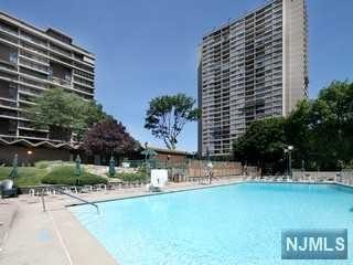 5 Horizon Road - Photo 1