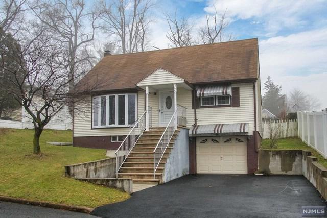 144 Carver Avenue - Photo 1