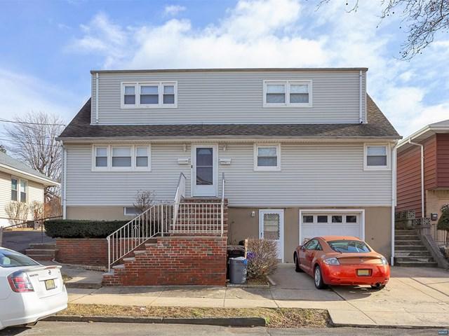 724 9th Street - Photo 1