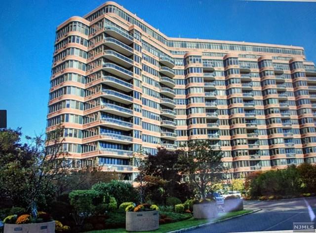 100 Winston Drive - Photo 1