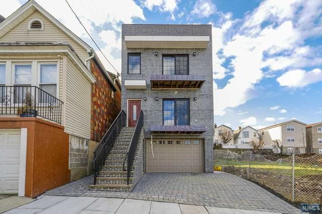 647 38th Street - Photo 1