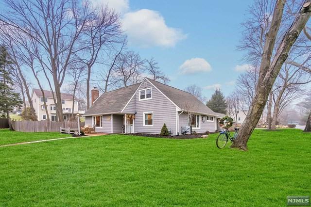 12 Hoyer Avenue - Photo 1