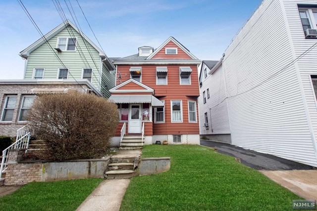 1070-1072 Avenue C - Photo 1