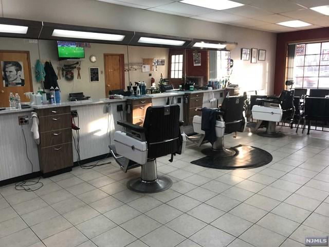 204 Newark Pompton Turnpike - Photo 1