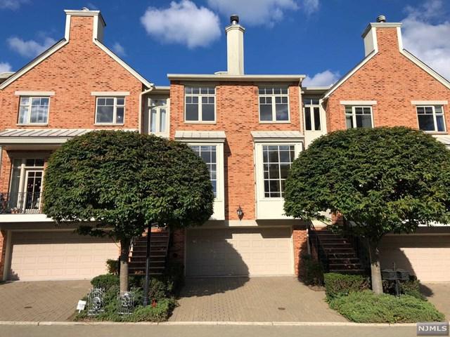 135 Hudson Cove - Photo 1