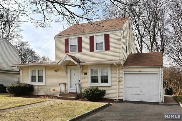 411 Hickory Avenue - Photo 1
