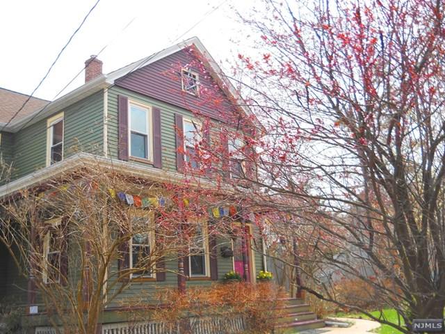 7 Maple Avenue - Photo 1