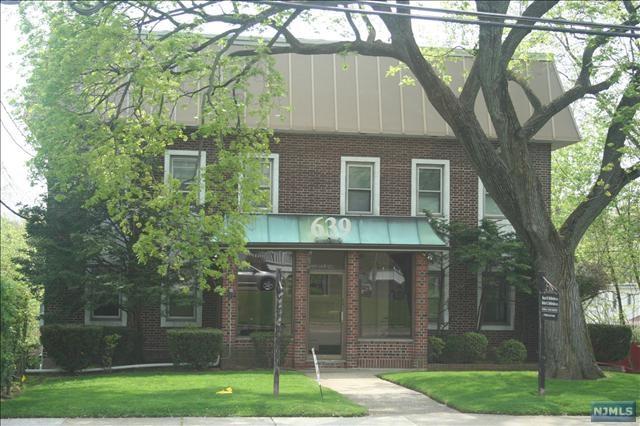 639 Teaneck Road - Photo 1
