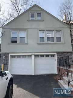 4 Maple Street - Photo 1
