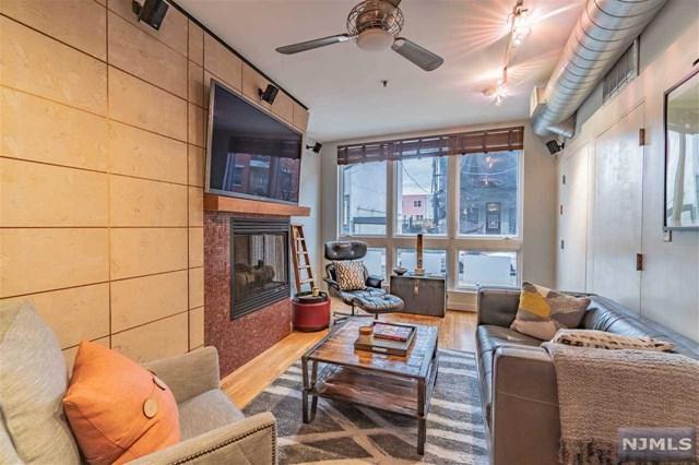 122 Madison Street - Photo 1