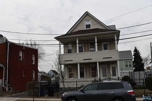 81 Pierre Avenue - Photo 1