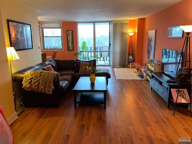 530 Valley Road - Photo 1