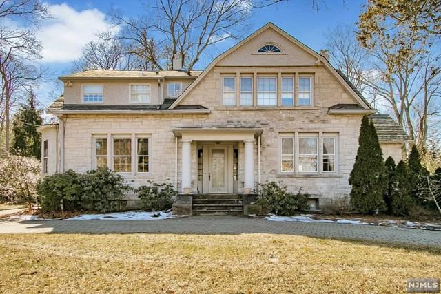136 Highwood Avenue - Photo 1