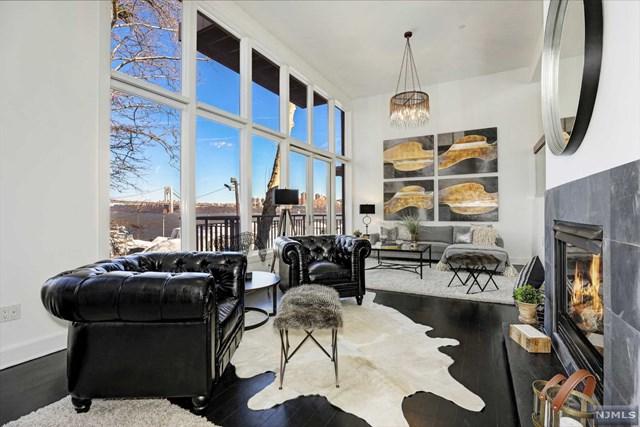 9 Vela Way - Photo 1