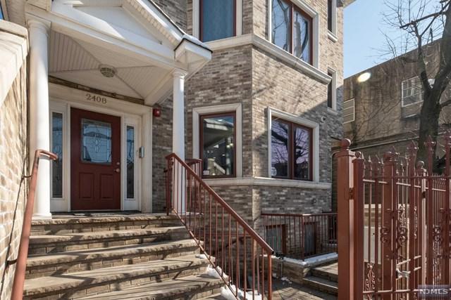 2408 Summit Avenue - Photo 1