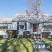 42 Mathes Avenue - Photo 1