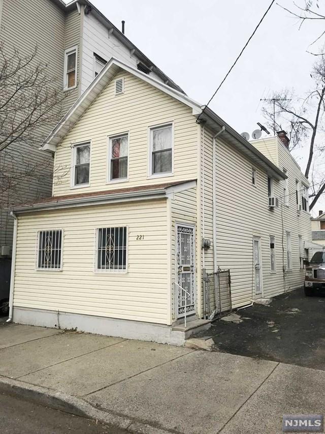221 New Street - Photo 1