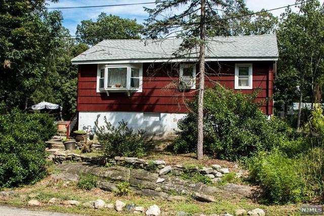 11 Oak Street - Photo 1