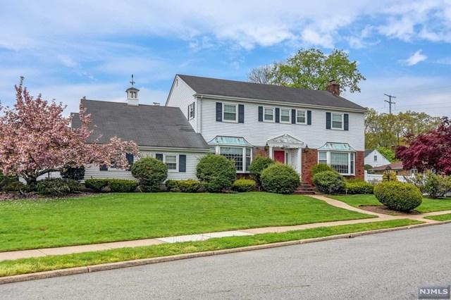66 Country Lane - Photo 1