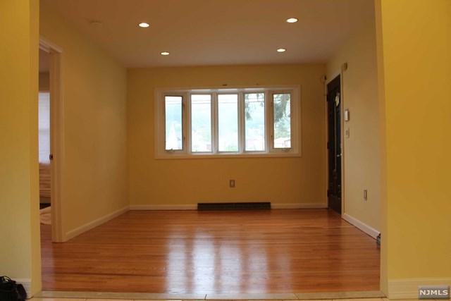 258 Chamberlain Avenue - Photo 1