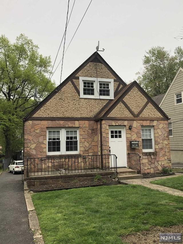 703 Broad Street - Photo 1
