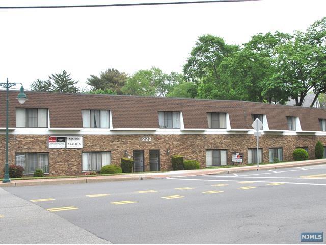 222 Kinderkamack Road - Photo 1
