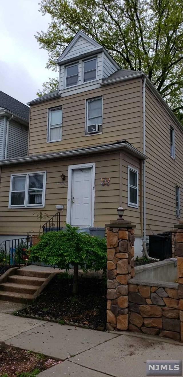 369 Dewitt Avenue - Photo 1