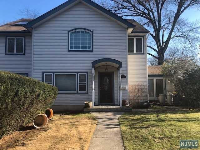 453 Stevens Avenue - Photo 1