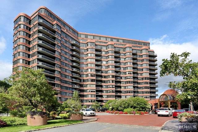 100 Winston Drive - Photo 1