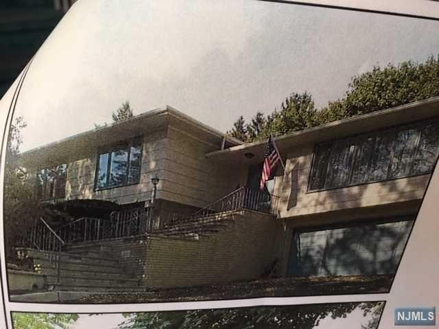 53 Grandview Avenue - Photo 1