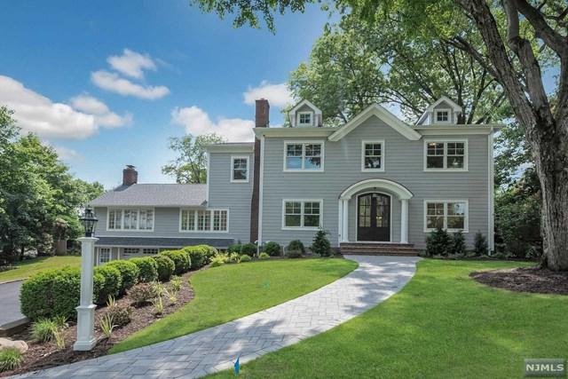 379 Van Beekum Place - Photo 1