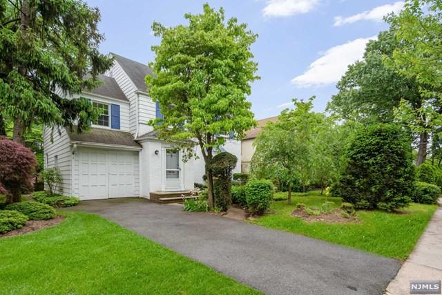 340 Lantana Avenue - Photo 1