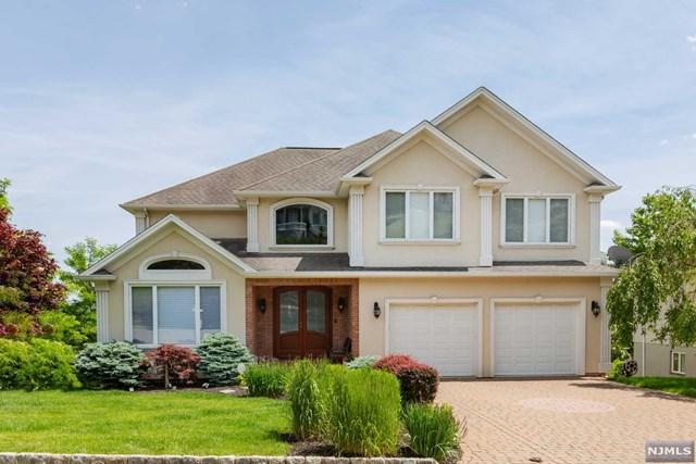 48 Mountainwood Court - Photo 1