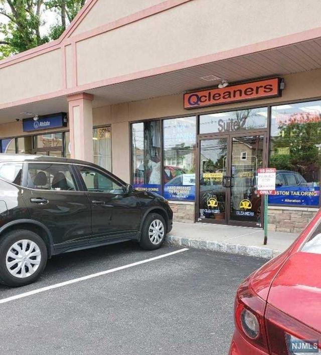 101 Newark Pompton Turnpike - Photo 1