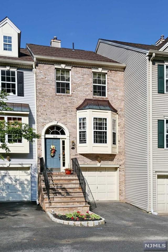 813 Newport Drive - Photo 1