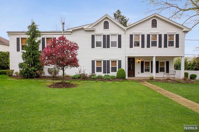 2 Crescent Avenue - Photo 1