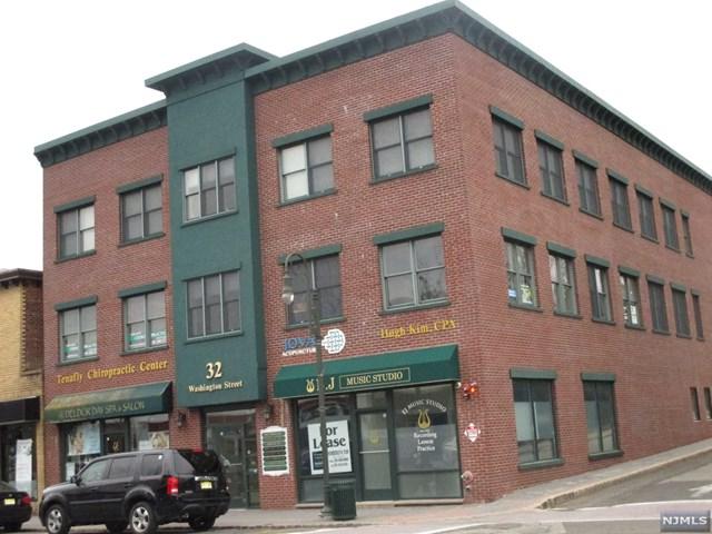 32 Washington Street - Photo 1