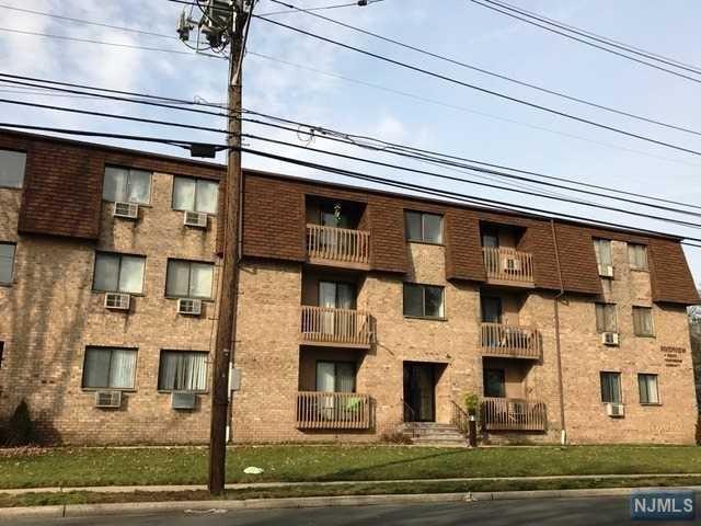 293-307 Main Street - Photo 1