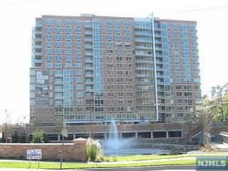 1119 Hudson Park - Photo 1