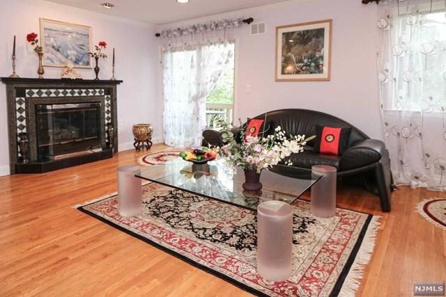 61 Larkin Circle - Photo 1
